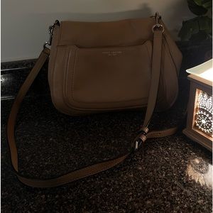 🌼Marc Jacobs Empire City Cross Body Purse🌼